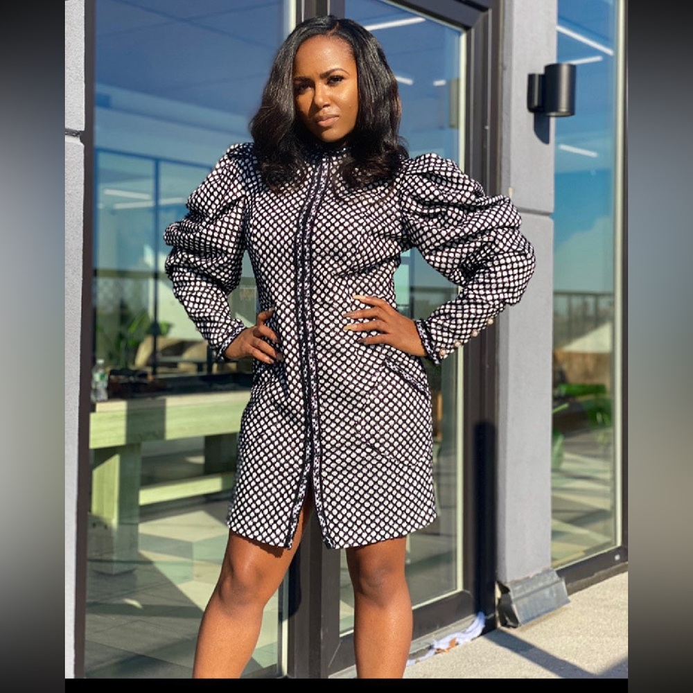 She Got Her Own”. Monochrome Puff Sleeve Dress